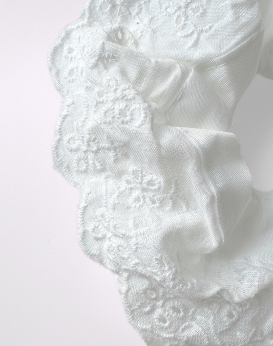 white lace scrunchie