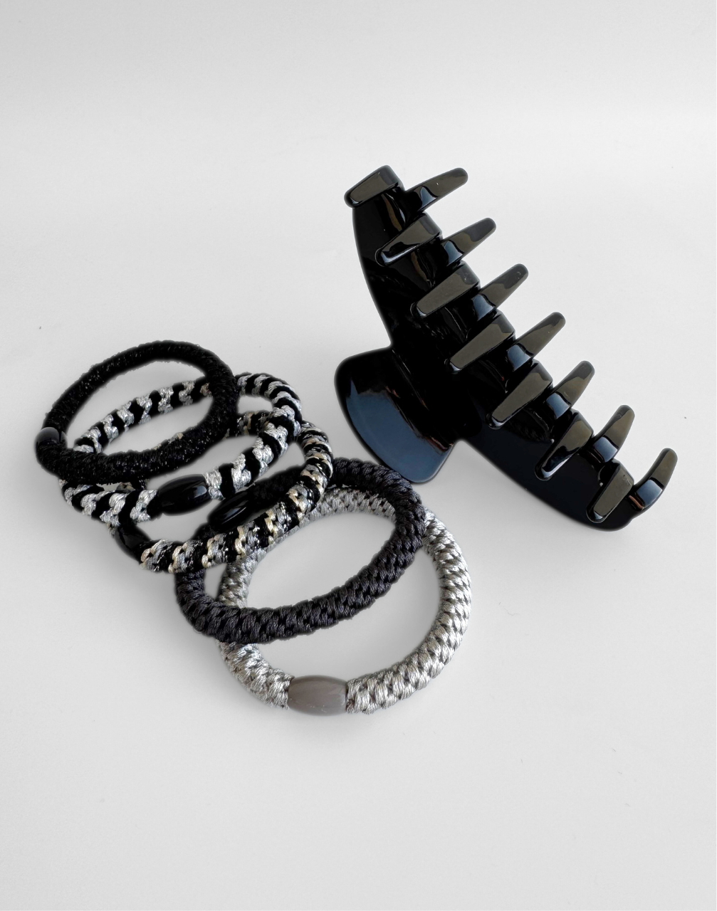 hair bands and hair clip