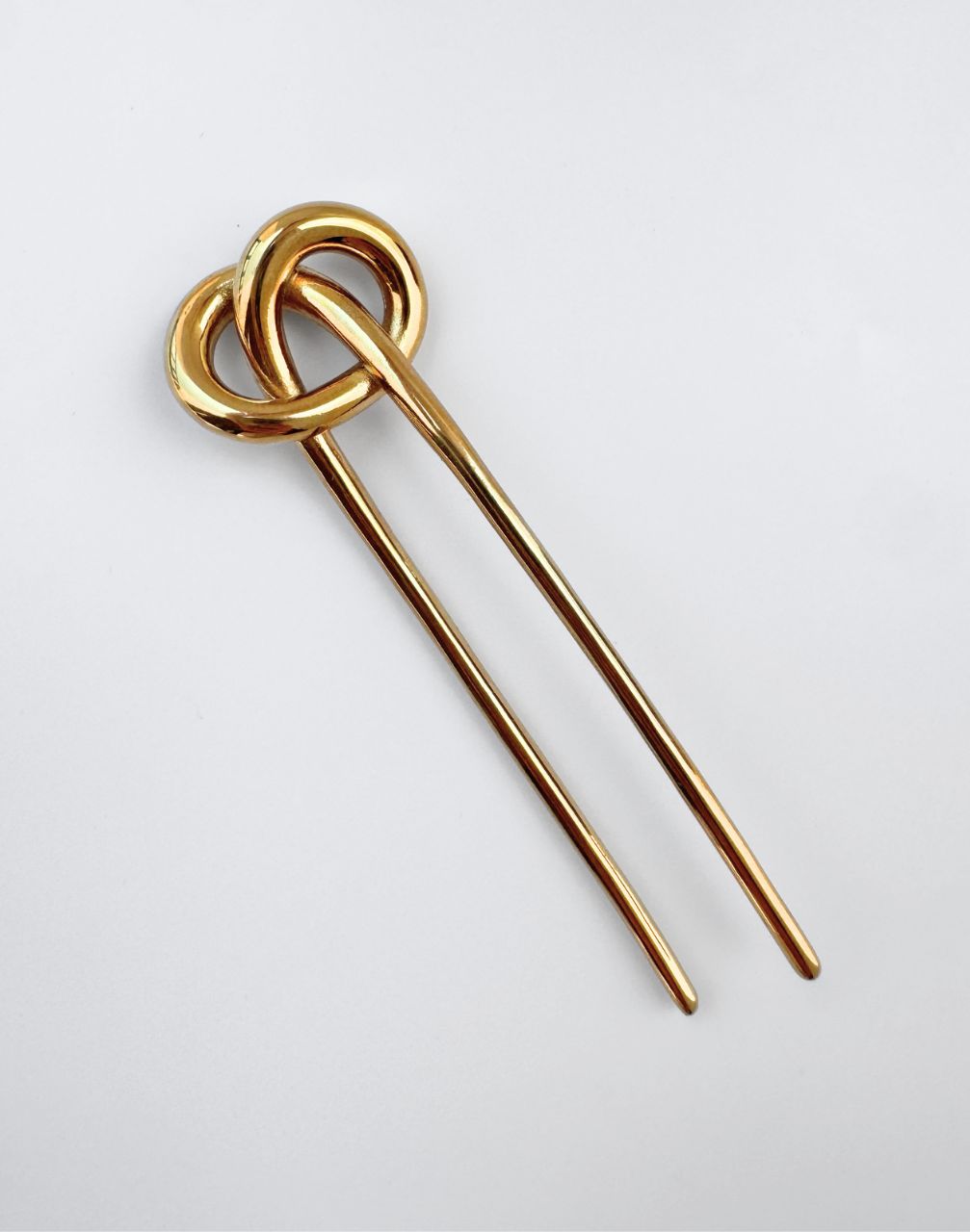 golden hair pin