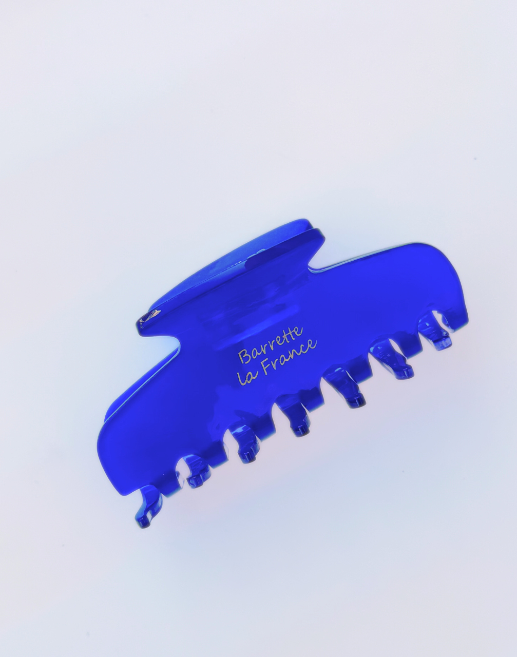 blue hair clip