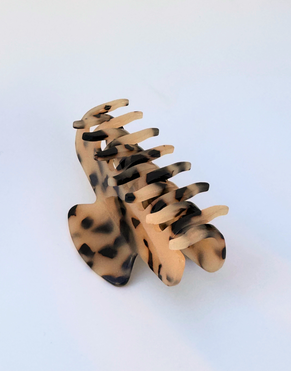 tortoiseshell hair clip