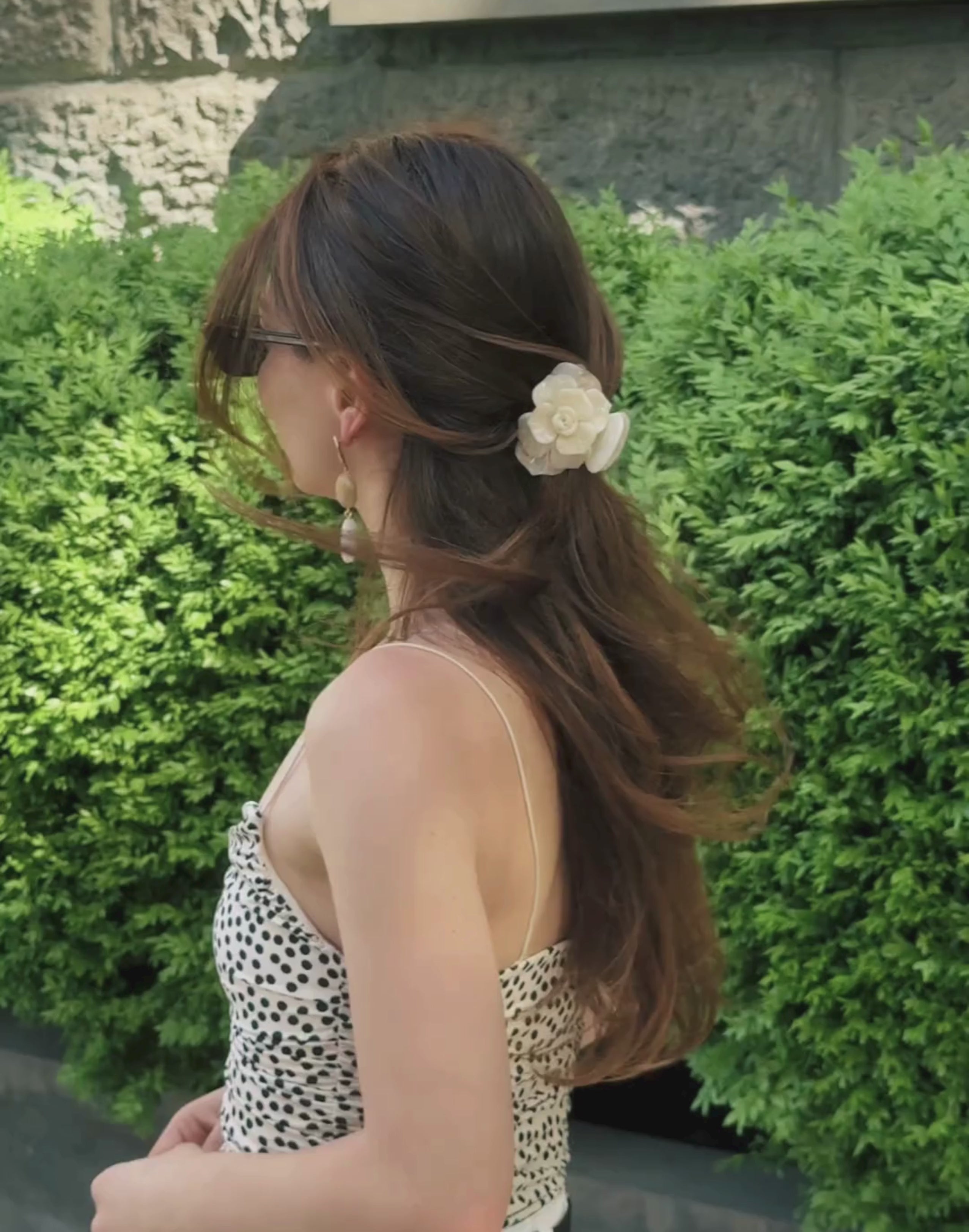rose clip in pearl