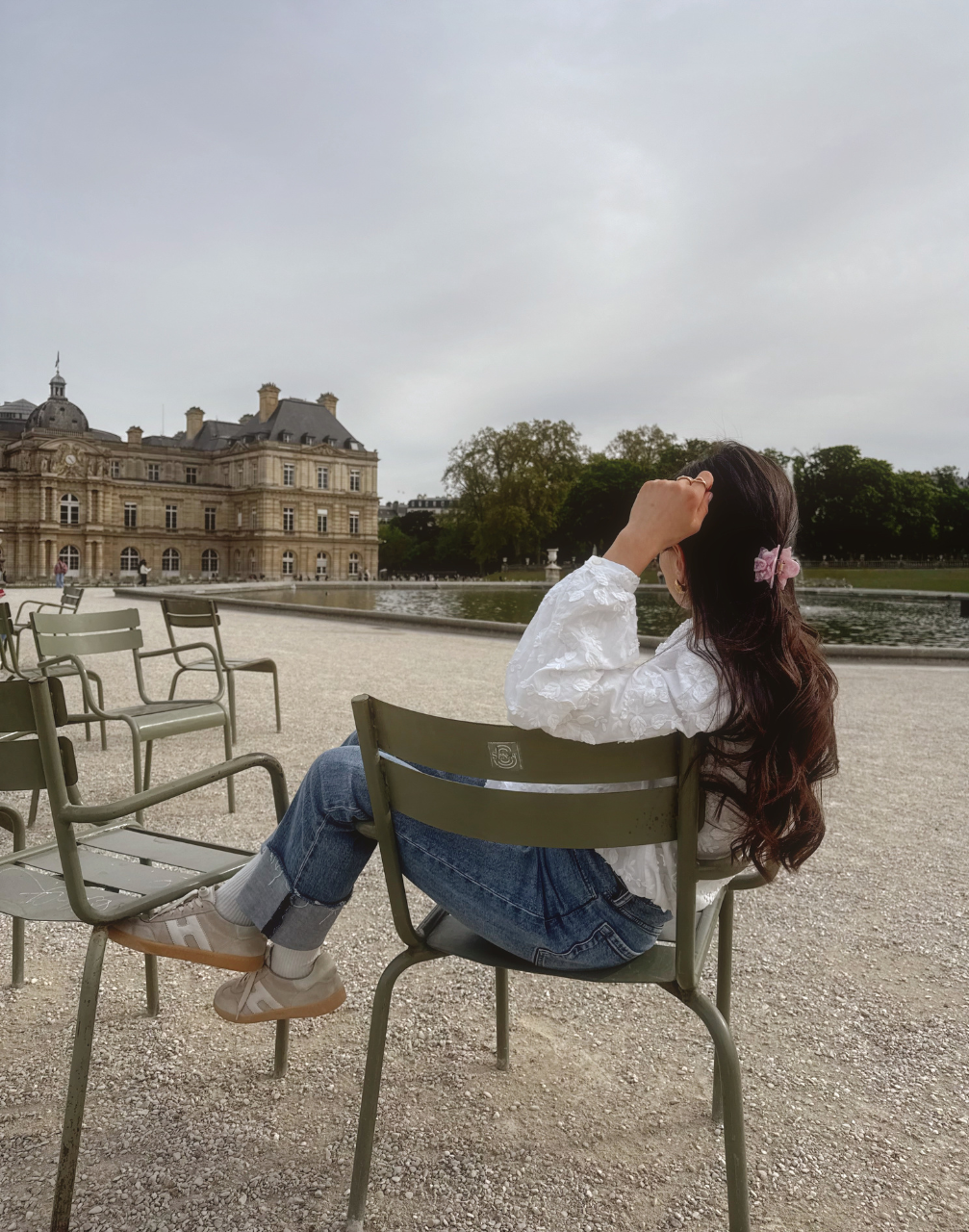 rose clip outfit inspo