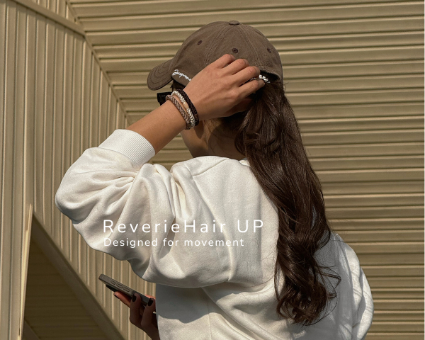 wallpaper reveriehair up